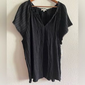 Angels New Black V Neck Lace Trim Short Sleeve Blouse Textured Plus Size 3X